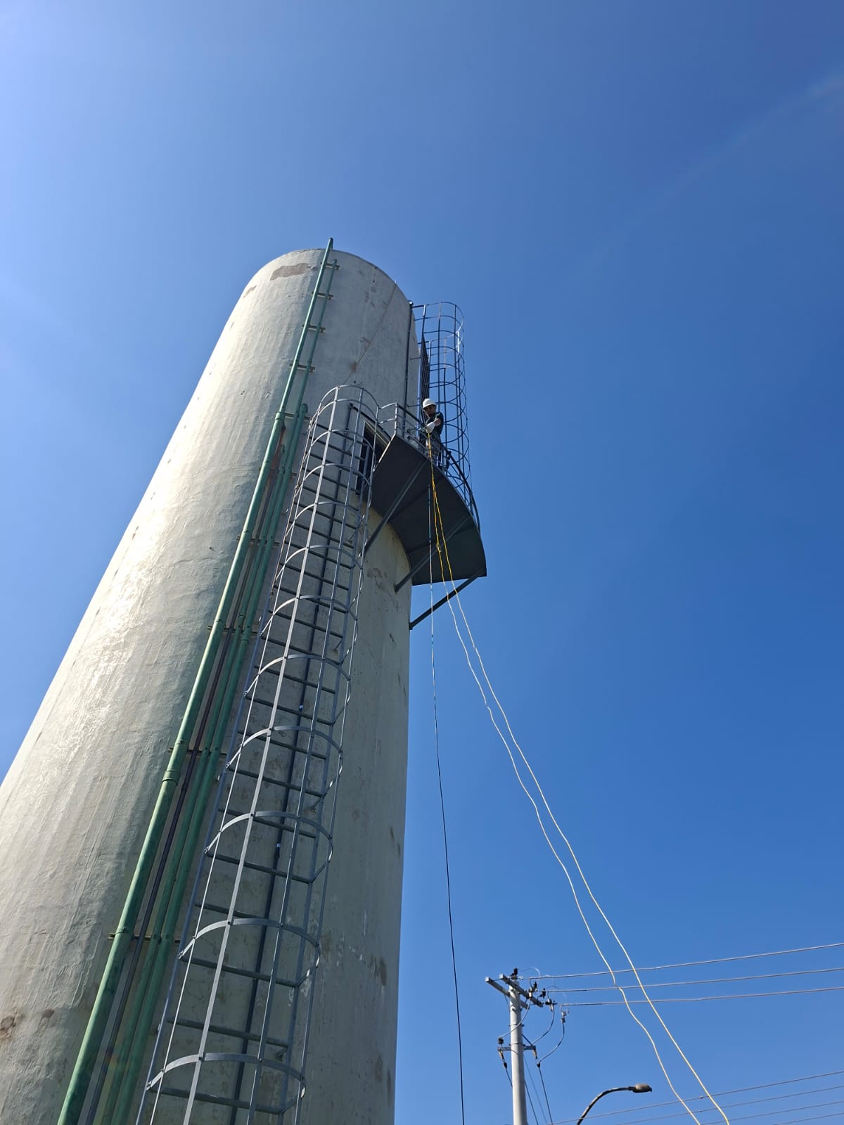 Santa Bárbara do O'este S.P - ESL Manutenção - Modernização do sistema elétrico da caixa d'agua